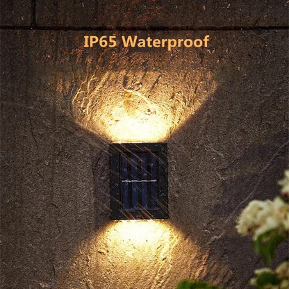 EcoGlow™ 5-in-1 Solar Wandlamp